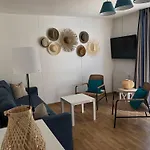 *jolie Maison Proche Et Marin, Avec Piscine, Tennis A Plage*