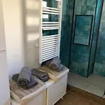 *jolie Maison Proche Et Marin, Avec Piscine, Tennis A Plage* بيت للعطل سوستون