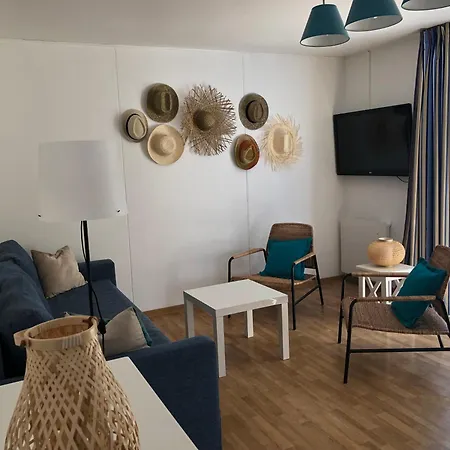 *jolie Maison Proche Et Marin, Avec Piscine, Tennis A Plage*