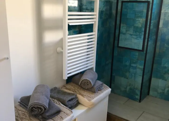 *jolie Maison Proche Et Marin, Avec Piscine, Tennis A Plage* 度假居 苏斯通