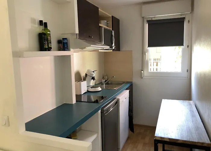 *jolie Maison Proche Et Marin, Avec Piscine, Tennis A Plage*