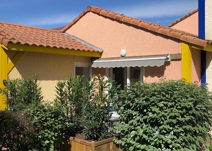 *jolie Maison Proche Et Marin, Avec Piscine, Tennis A Plage*