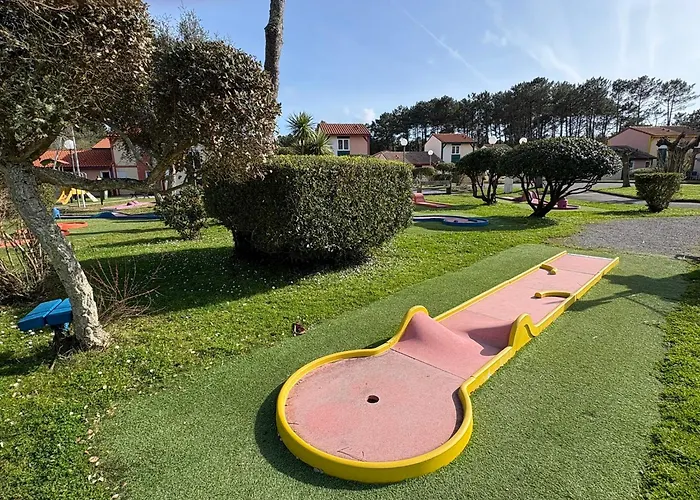 *jolie Maison Proche Et Marin, Avec Piscine, Tennis A Plage*